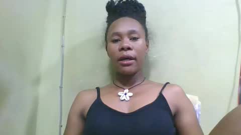 Snapshot of aimee982179 chatting on May 5, 2026, 3:14 am aimee982179 online show from May 5, 2026, 3:14 am