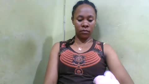Snapshot of aimee982179 chatting on June 14, 2026, 10:28 am aimee982179 online show from June 14, 2026, 10:28 am