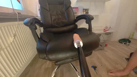 Snapshot of aimkey187 chatting on December 11, 2024, 7:31 am sL4ve187 online show from December 11, 2024, 7:31 am