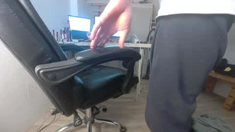 sL4ve187 online show from March 23, 2026, 11:03 am