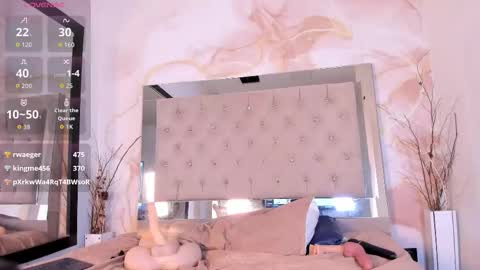 Snapshot of ainaah_ chatting on March 29, 2026, 12:21 am Ainaah online show from March 29, 2026, 12:21 am