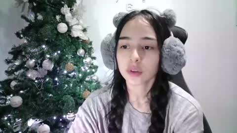 Snapshot of aineangeel chatting on January 22, 2025, 12:16 am AINE online show from January 22, 2025, 12:16 am