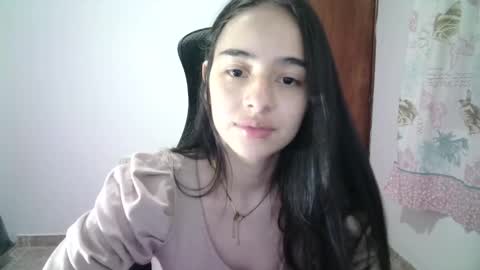 Snapshot of aineangeel chatting on March 11, 2025, 3:16 am AINE online show from March 11, 2025, 3:16 am