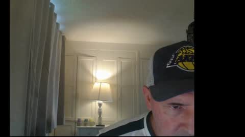 Snapshot of ainsleyhunt chatting on July 12, 2026, 6:10 pm ainsleyhunt online show from July 12, 2026, 6:10 pm