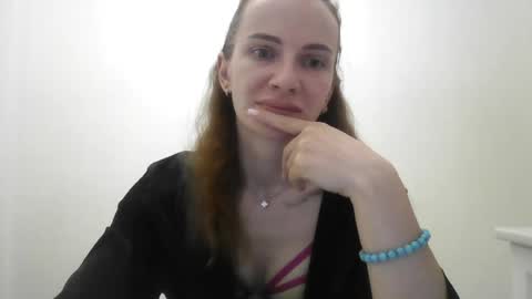 Snapshot of ainyrvixxen chatting on June 27, 2026, 9:42 pm AinyrVixxen online show from June 27, 2026, 9:42 pm