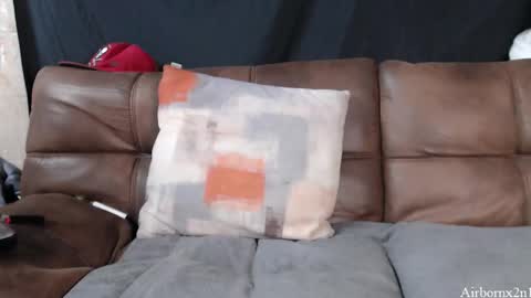 Leo  Airborn  Sir  Daddy online show from November 25, 2025, 3:28 am