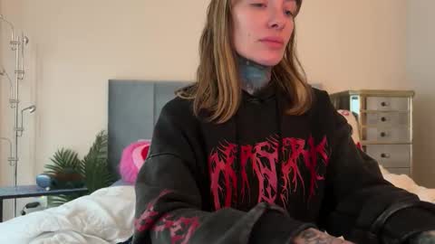 Snapshot of airgeadx chatting on February 1, 2026, 7:12 pm Airgead online show from February 1, 2026, 7:12 pm