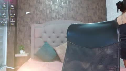 aisha__cambell online show from November 8, 2025, 9:24 pm