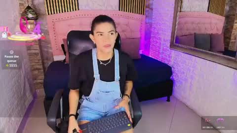 aisha__cambell online show from May 29, 2026, 11:30 am