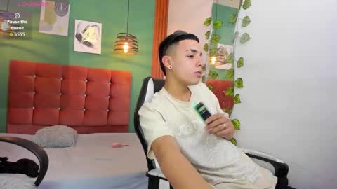 aisha_berry online show from September 11, 2025, 3:39 am