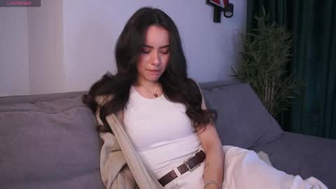 Snapshot of aisha_eilish chatting on May 2, 2026, 5:23 am Aisha online show from May 2, 2026, 5:23 am