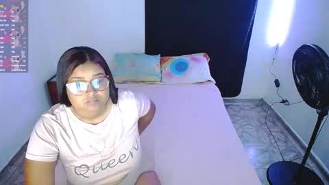 aisha_stacey0410 online show from December 14, 2025, 7:58 am