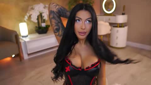 Snapshot of aishaadevoe chatting on October 31, 2025, 6:42 pm Maddy online show from October 31, 2025, 6:42 pm