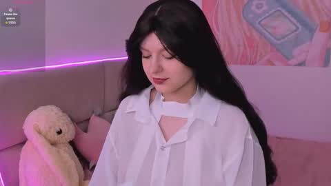 Aisha online show from November 9, 2025, 3:05 am