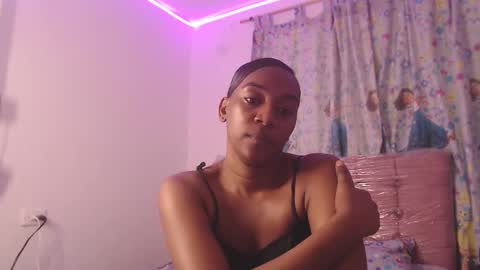 Snapshot of aishaowens chatting on December 15, 2025, 8:02 pm Aisha online show from December 15, 2025, 8:02 pm