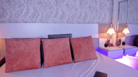 Aisha online show from February 22, 2025, 7:58 pm