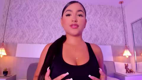 Aisha online show from October 1, 2025, 4:35 pm