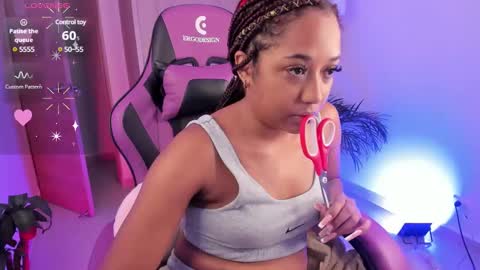 Snapshot of aisharose_ chatting on February 3, 2025, 6:39 pm Aisha online show from February 3, 2025, 6:39 pm