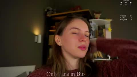 Aliza online show from November 25, 2025, 1:16 am