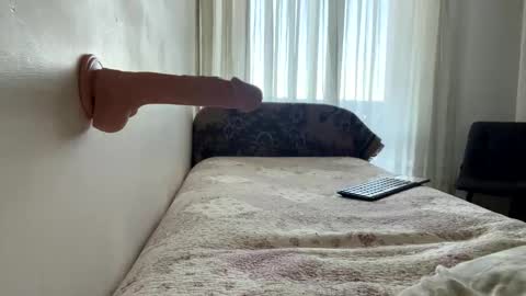 Italianmixedboy online show from November 23, 2025, 1:33 pm