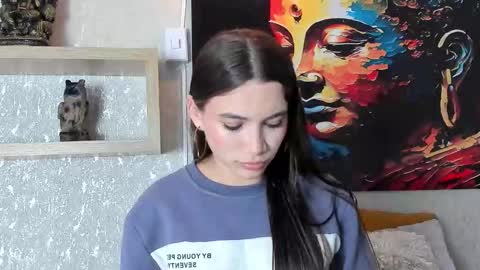 little aitana  online show from February 6, 2026, 3:22 am