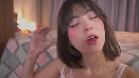 Aitana Jhons online show from August 7, 2026, 10:17 am