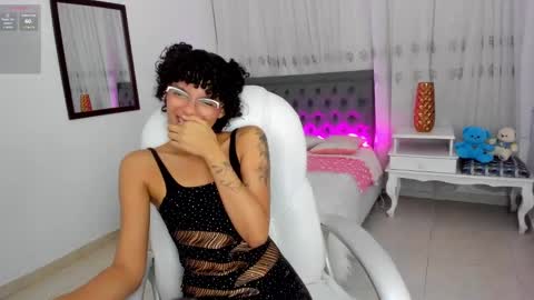 Snapshot of aitana_kahlo chatting on September 13, 2025, 10:48 am Aitana online show from September 13, 2025, 10:48 am