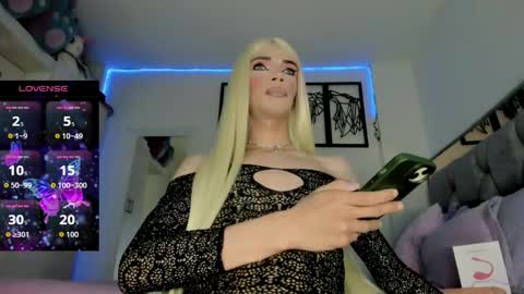 Snapshot of aiunii_jd chatting on February 24, 2026, 12:41 am aiunii online show from February 24, 2026, 12:41 am