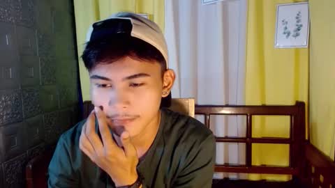 Snapshot of aivanboyyy chatting on January 18, 2026, 12:20 pm aivanboyyy online show from January 18, 2026, 12:20 pm