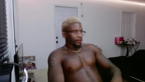 Snapshot of ajaxsteel chatting on November 17, 2025, 2:39 am ajaxsteel online show from November 17, 2025, 2:39 am