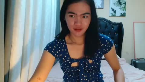 Snapshot of akamamiki25 chatting on May 20, 2026, 2:23 pm akamamiki25 online show from May 20, 2026, 2:23 pm