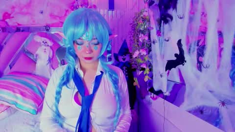 akane hikari  online show from October 28, 2025, 3:43 am