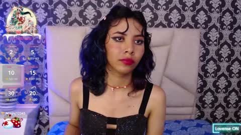 Snapshot of akane_uwu chatting on December 31, 2024, 2:58 pm A K A N E U W U online show from December 31, 2024, 2:58 pm