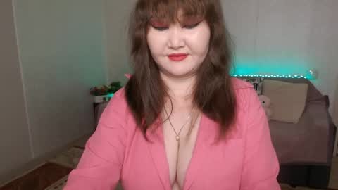 Snapshot of akanire chatting on May 24, 2026, 1:38 pm Shelly online show from May 24, 2026, 1:38 pm