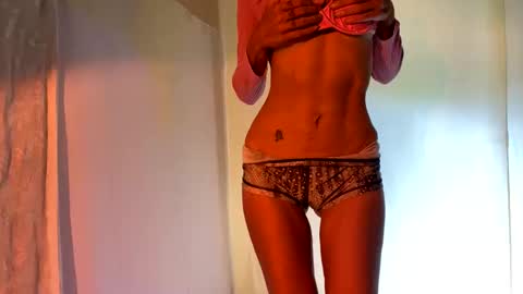 Akasha Cum online show from September 19, 2025, 9:04 pm