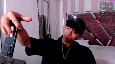 Snapshot of akazaboy chatting on May 16, 2026, 5:04 am akazaboy online show from May 16, 2026, 5:04 am
