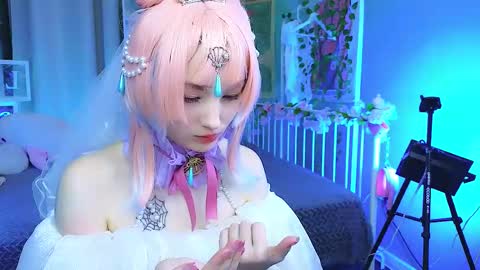 Akemi online show from February 21, 2025, 6:59 pm