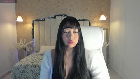 Luna online show from December 31, 2024, 4:49 am