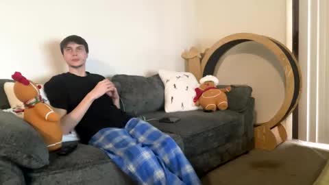 akexclusive online show from December 17, 2025, 2:23 pm