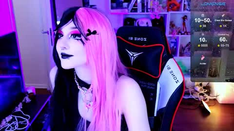 Aki online show from March 15, 2026, 9:32 pm