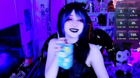 Aki online show from April 11, 2026, 12:04 am