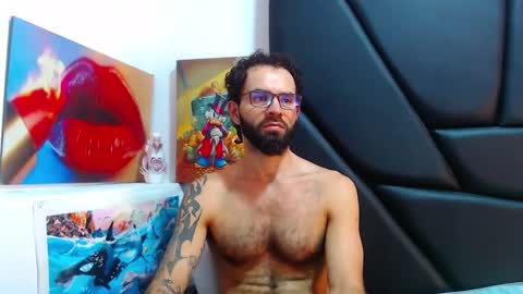 akiles online show from March 30, 2026, 10:44 pm