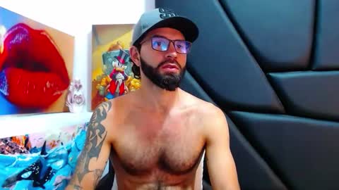 akiles online show from April 20, 2026, 11:39 pm