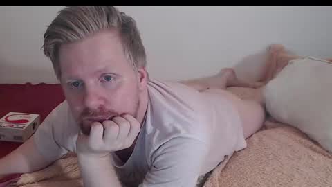 aktavian_w online show from July 19, 2026, 7:23 am