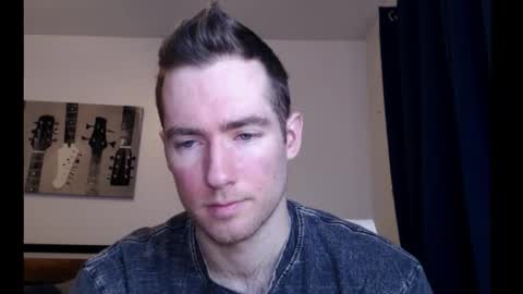 Snapshot of al3xzanderth3gr3at chatting on October 25, 2025, 12:29 am Alex online show from October 25, 2025, 12:29 am