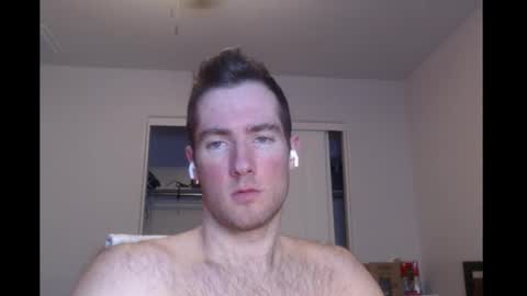 Snapshot of al3xzanderth3gr3at chatting on November 1, 2025, 9:33 am Alex online show from November 1, 2025, 9:33 am