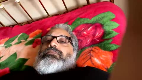 Snapshot of aladdin31673 chatting on March 1, 2025, 10:10 pm aladdin31673 online show from March 1, 2025, 10:10 pm