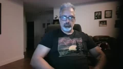 Snapshot of aladdin31673 chatting on June 4, 2026, 1:55 am aladdin31673 online show from June 4, 2026, 1:55 am