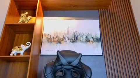 Alahia Rodriguez online show from May 13, 2026, 8:38 pm