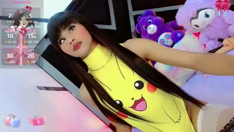 alahia_daboin online show from November 14, 2025, 6:12 am